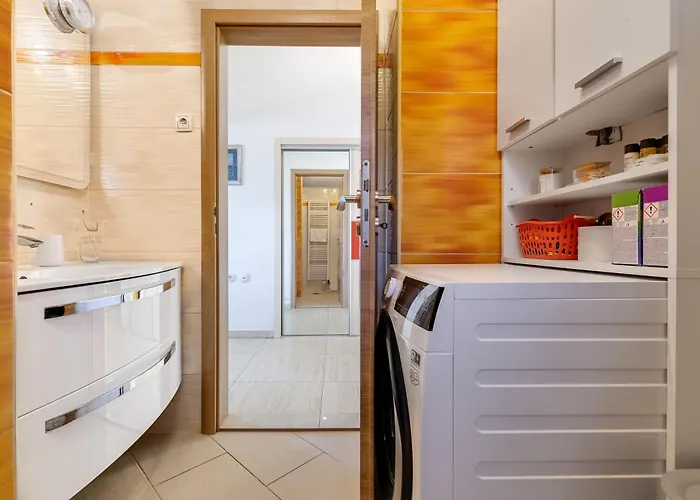 Apartamento Dina *